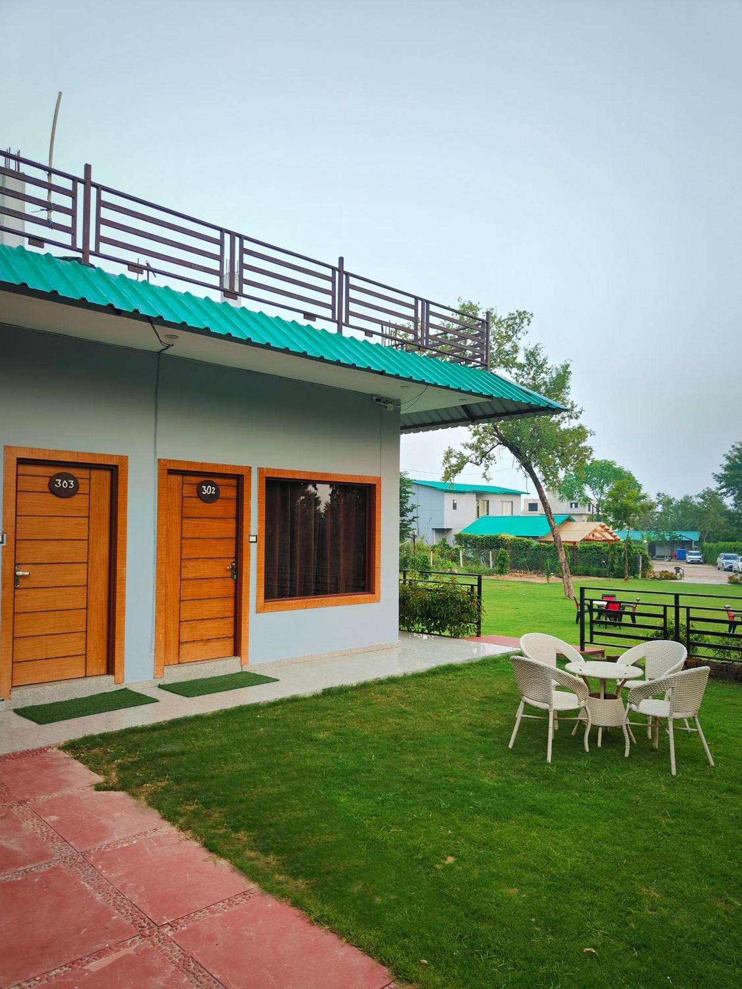 The Jungle Joy Resort & Spa ラムナガル エクステリア 写真